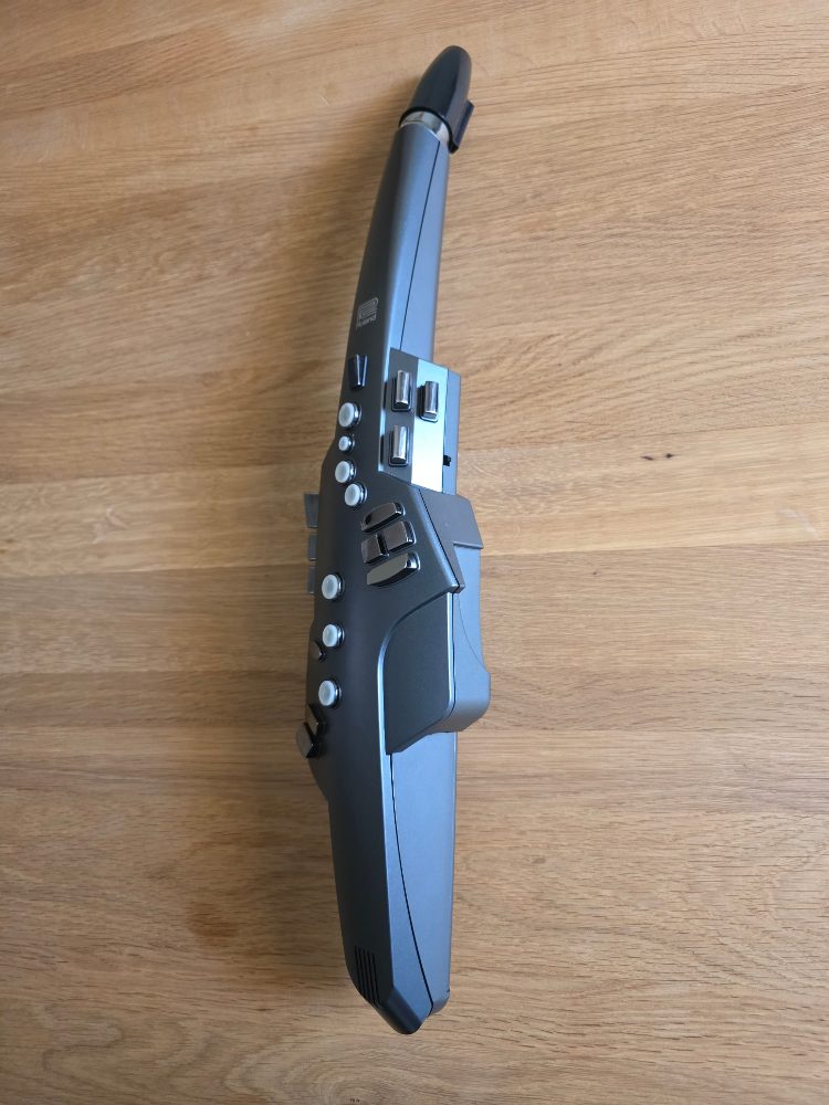 Roland Aerophone AE-10 - digitální dechový nástroj – fotografie 2