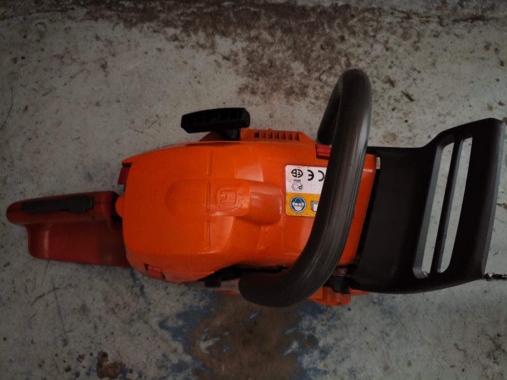 Pila Husqvarna 359 – fotografie 3
