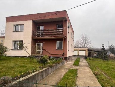 RD Ostrava - Heřmanice, 2x 3+1, podl. pl. celkem 277,75 m2, poz. o vým. 1.856 m2 – fotografie 1