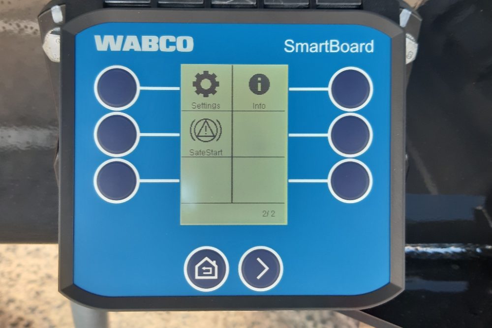 Sklápěcí přívěs MEILLER / ZVEDACÍ NÁPRAVA / plachta / WABCO SmartBoard / IHNED SKLADEM – fotografie 10