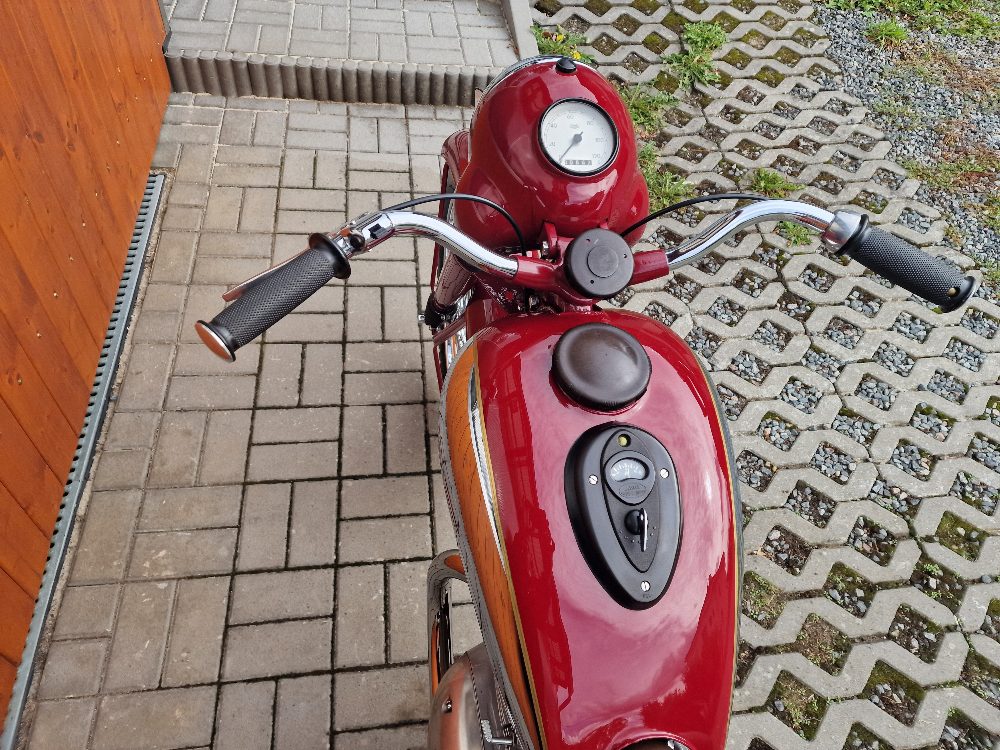 Jawa 250 pérák 1950 Po Renovaci – fotografie 4